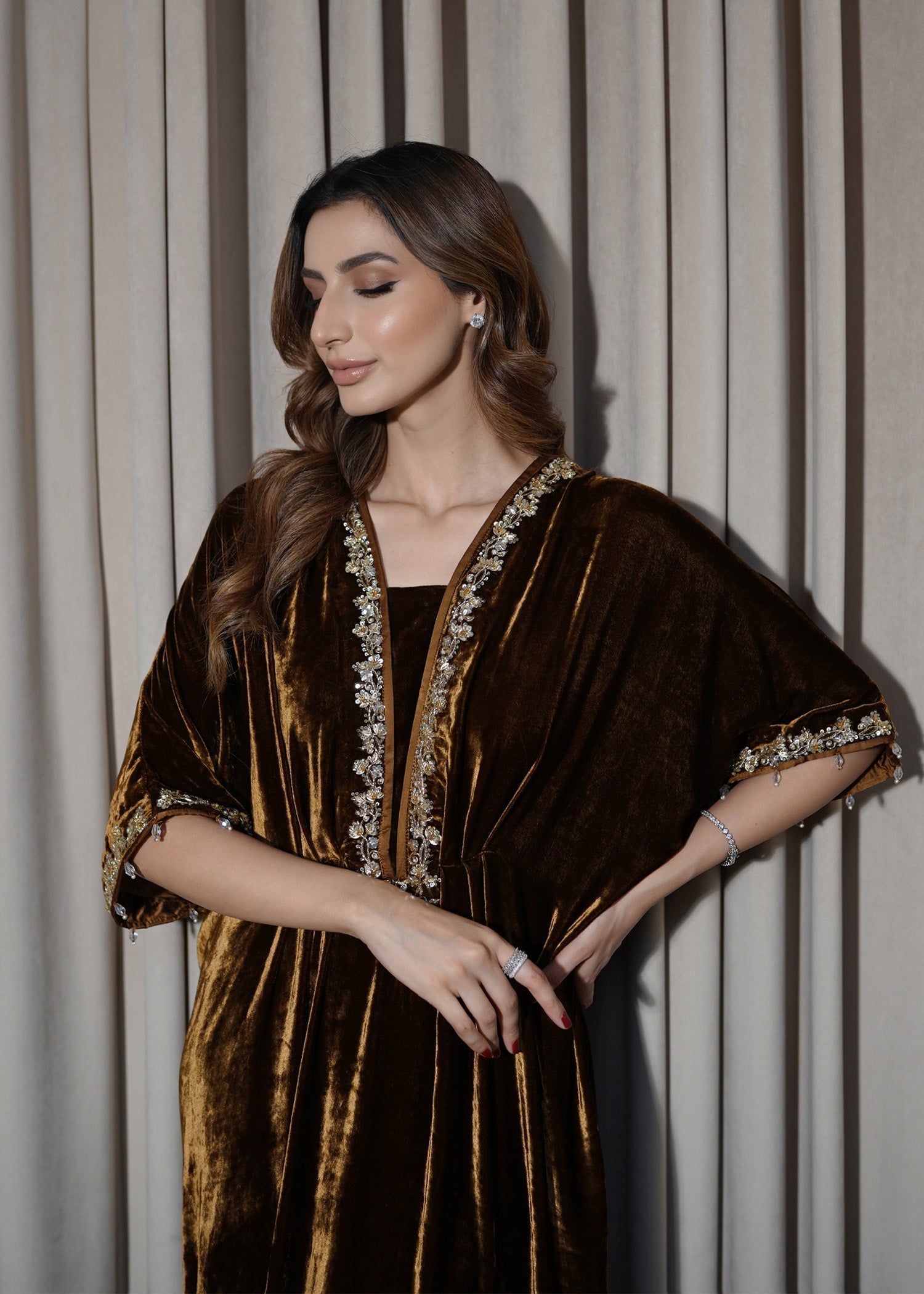 Mahum Asad | Voila Velvets | Topaz - House Of Anaya