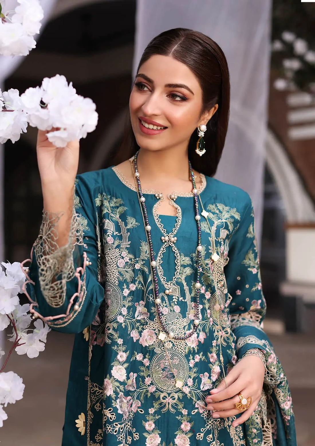Kahf Premium | Festive Lawn 24 | KFL-09A BANO - Riwayat-e-Khas