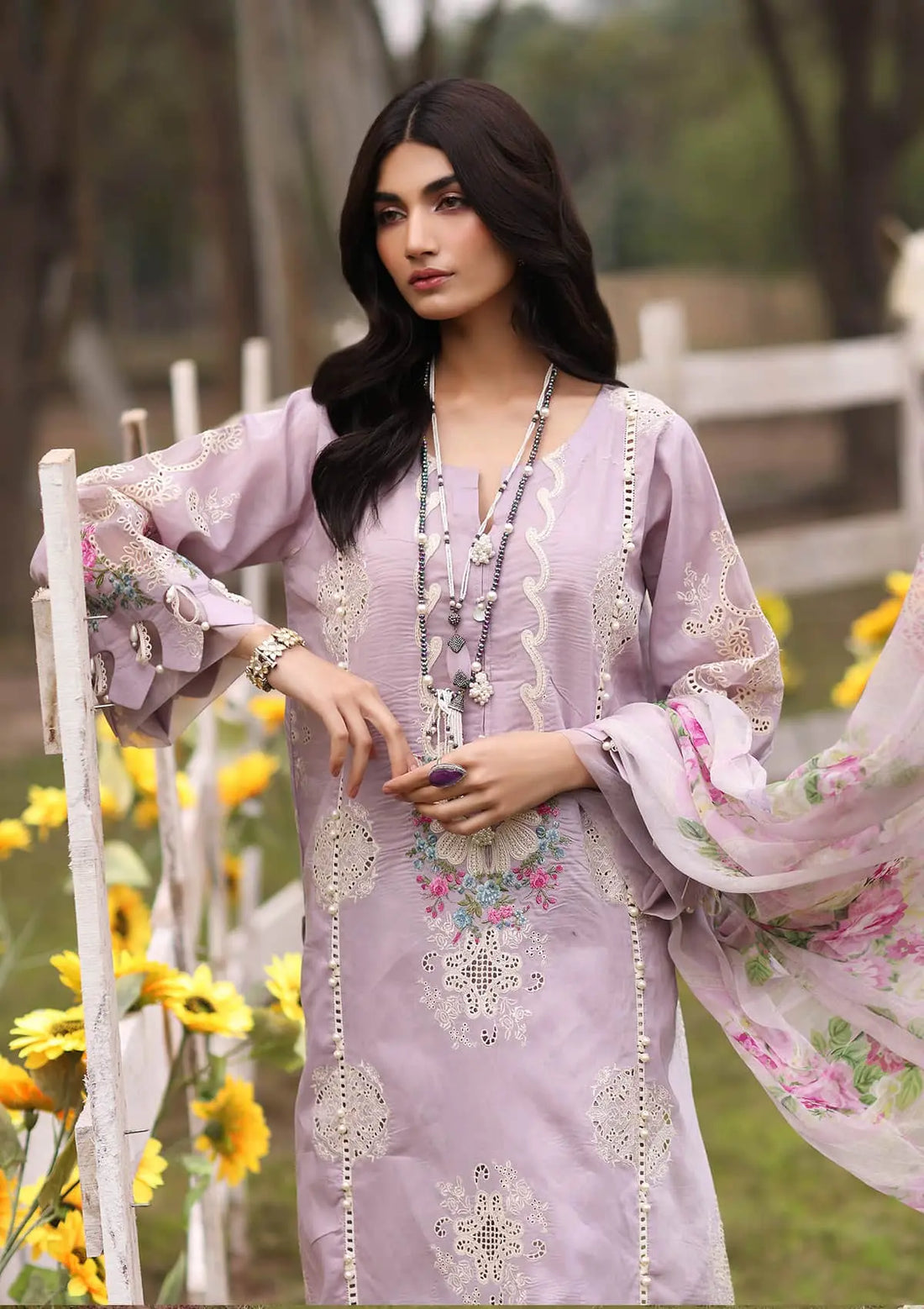 Kahf Premium | Festive Lawn 24 | KFL-08B ELAYA - Riwayat-e-Khas