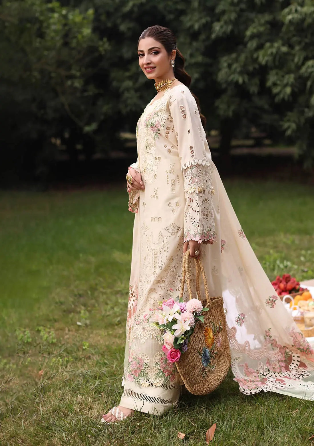 Kahf Premium | Festive Lawn 24 | KFL-07 SHIREEN - Riwayat-e-Khas
