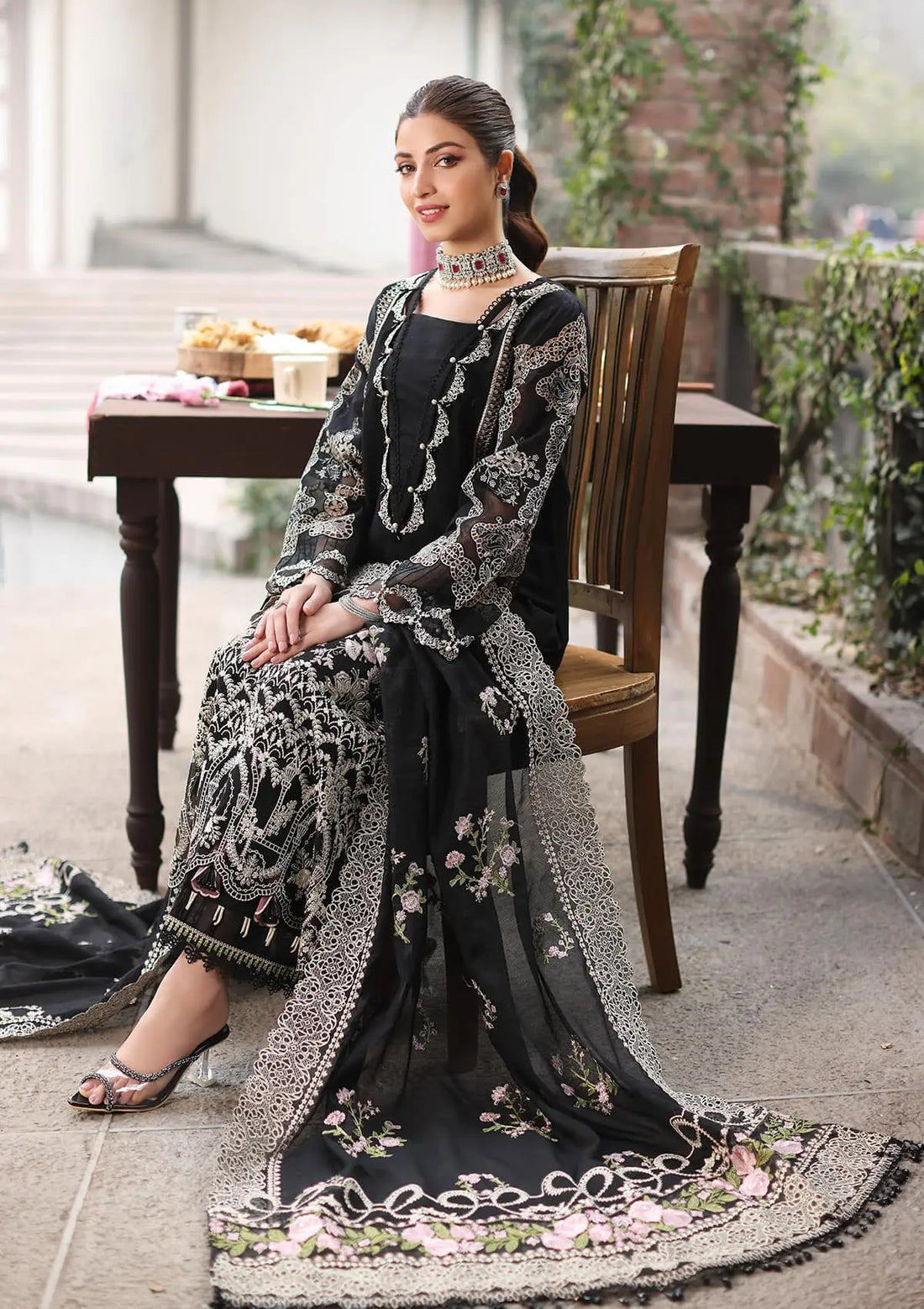 Kahf Premium | Festive Lawn 24 | KFL-06 NOOR - Riwayat-e-Khas