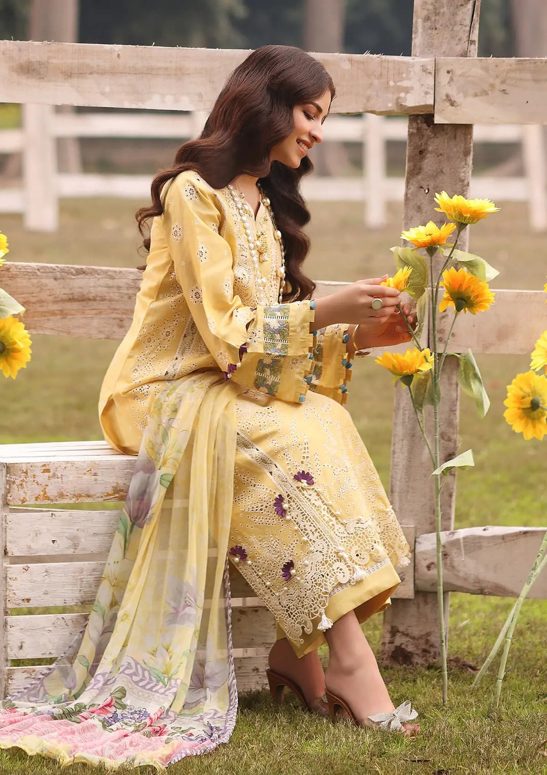 Kahf Premium | Festive Lawn 24 | KFL-05 SAHAR - Riwayat-e-Khas