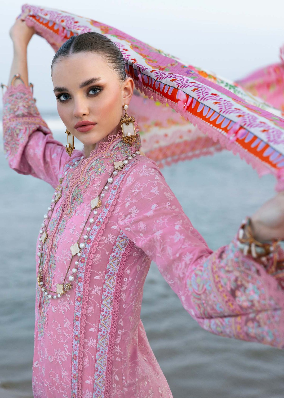 Kanwal Malik | Elysia Luxury Lawn 25 | Ariana