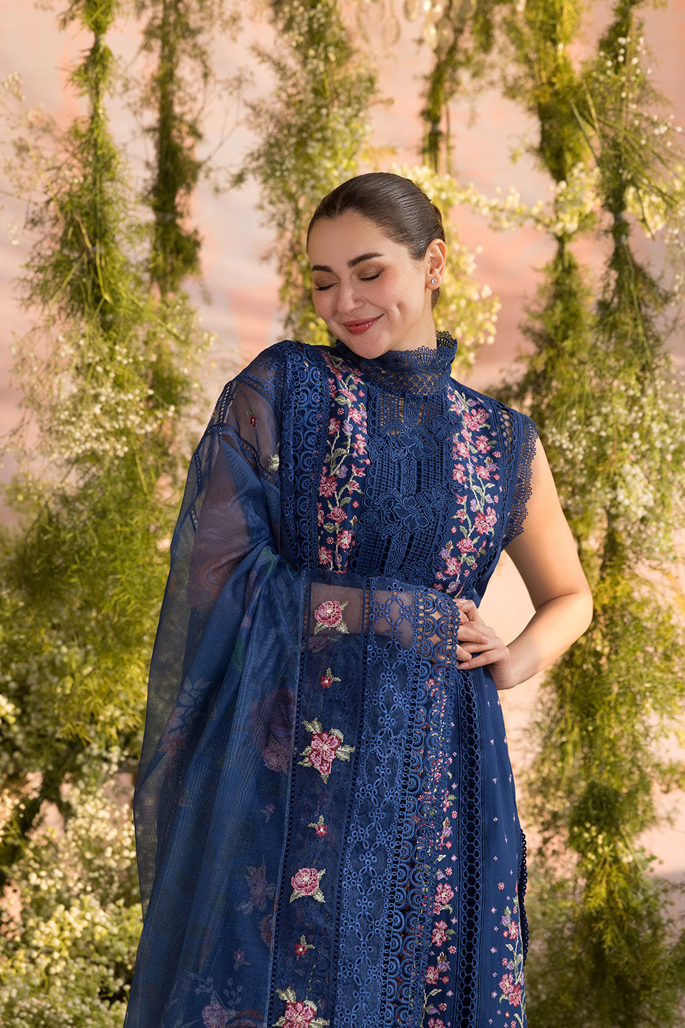 Sobia Nazir | Luxury Lawn 25 | 4A