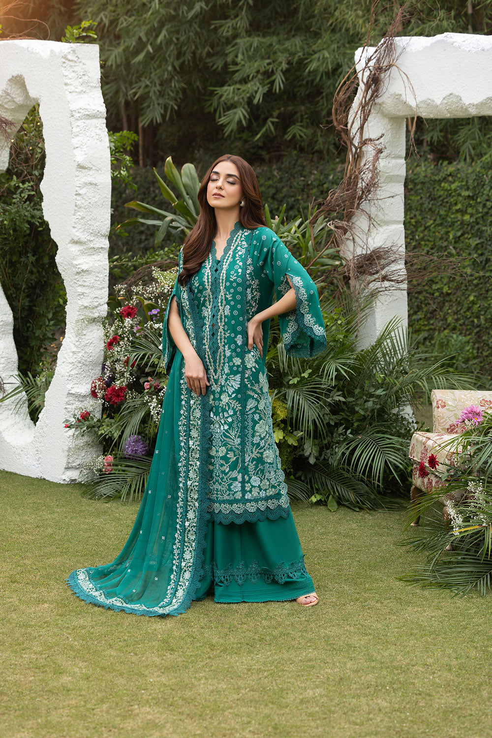 Sobia Nazir | Luxury Lawn 25 | 8B - Riwayat-e-Khas