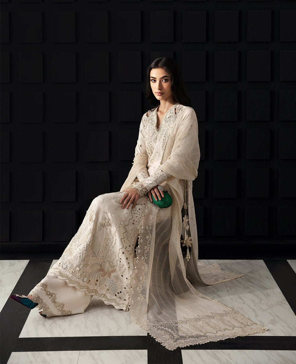 Republic Womenswear | Jeune Fille 24 | LF-163 - House Of Anaya