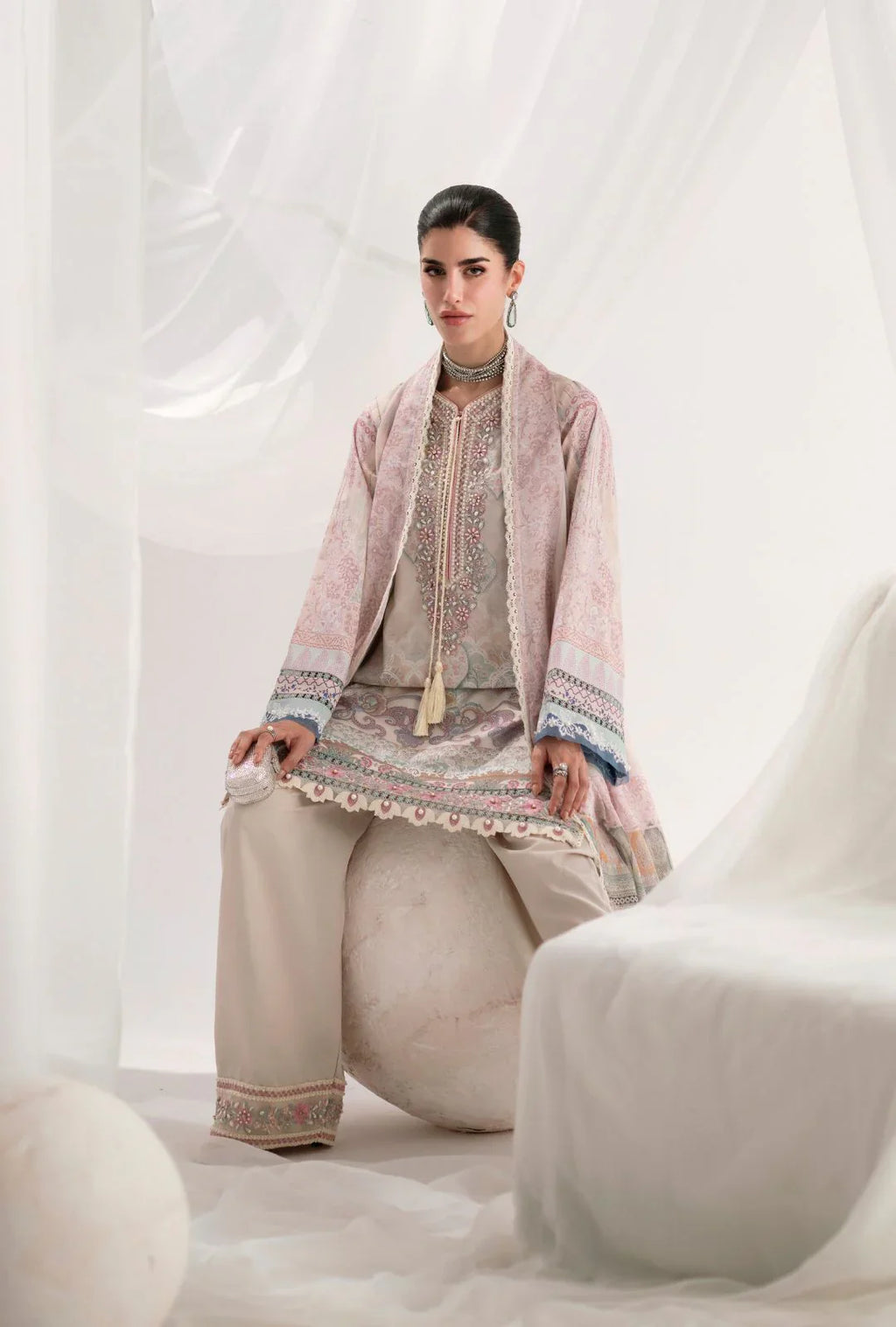 AJR couture | Garden Whisper | LUMIERE