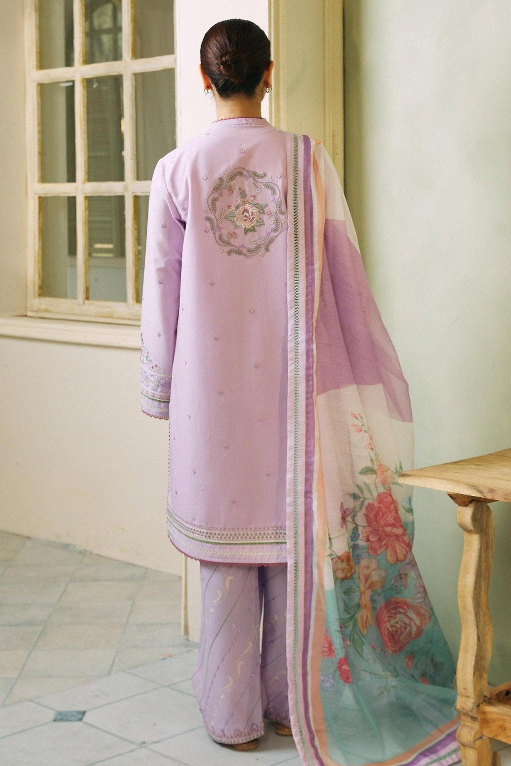 Zara Shahjahan - Layla 5A - Riwayat-e-khas