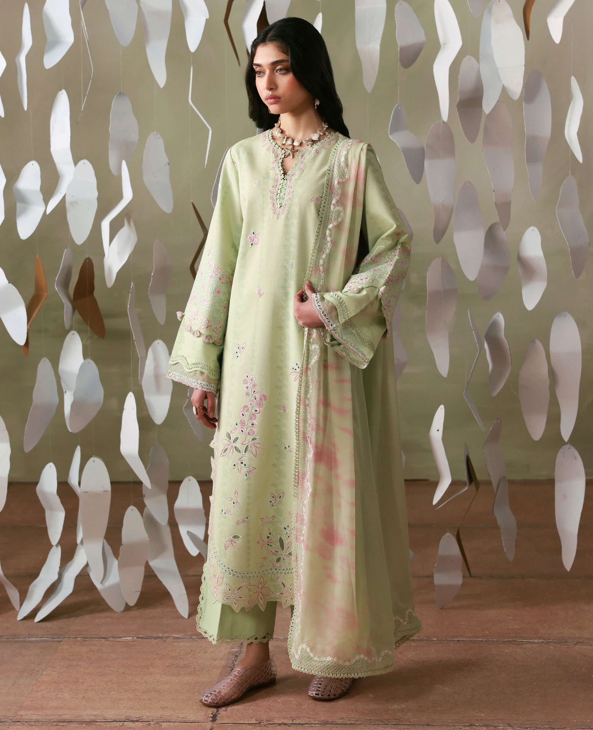 Republic Womenswear | Basic Vol 1'26 | Lilia