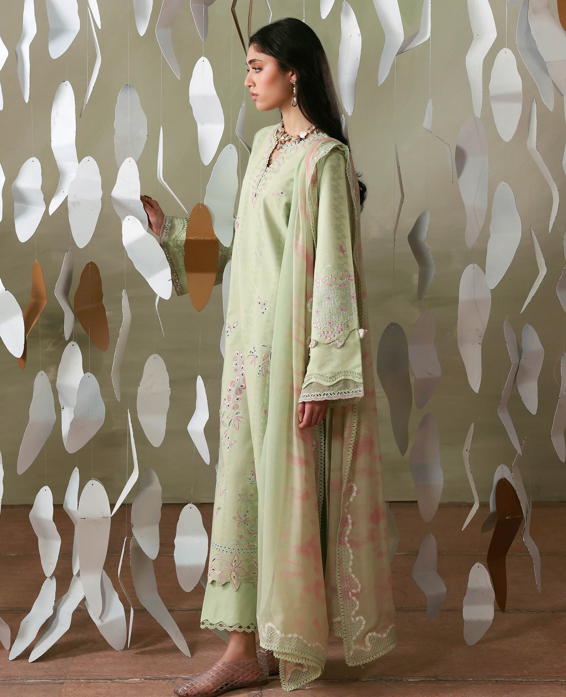 Republic Womenswear | Basic Vol 1'26 | Lilia