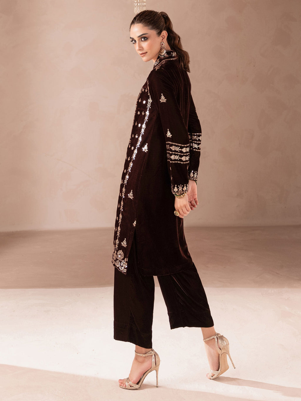 Lime Light | Velvet Pret | V-08 - Riwayat-e-Khas