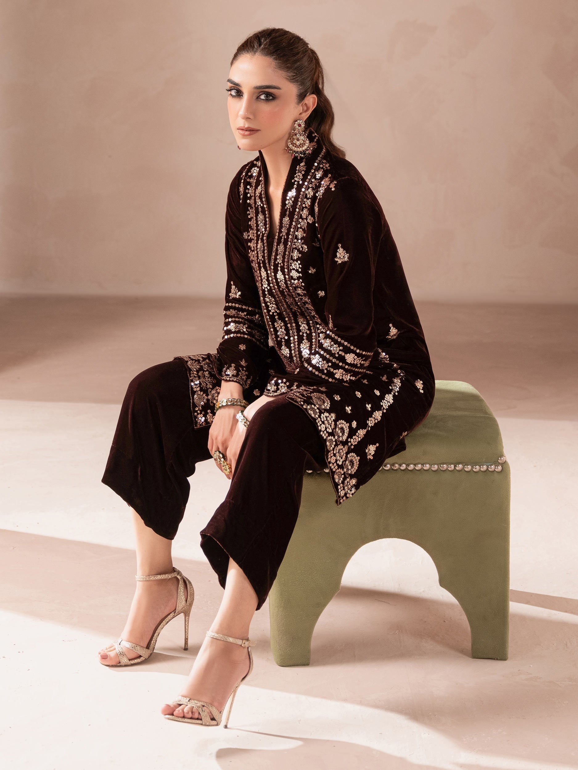 Lime Light | Velvet Pret | V-08 - Riwayat-e-Khas