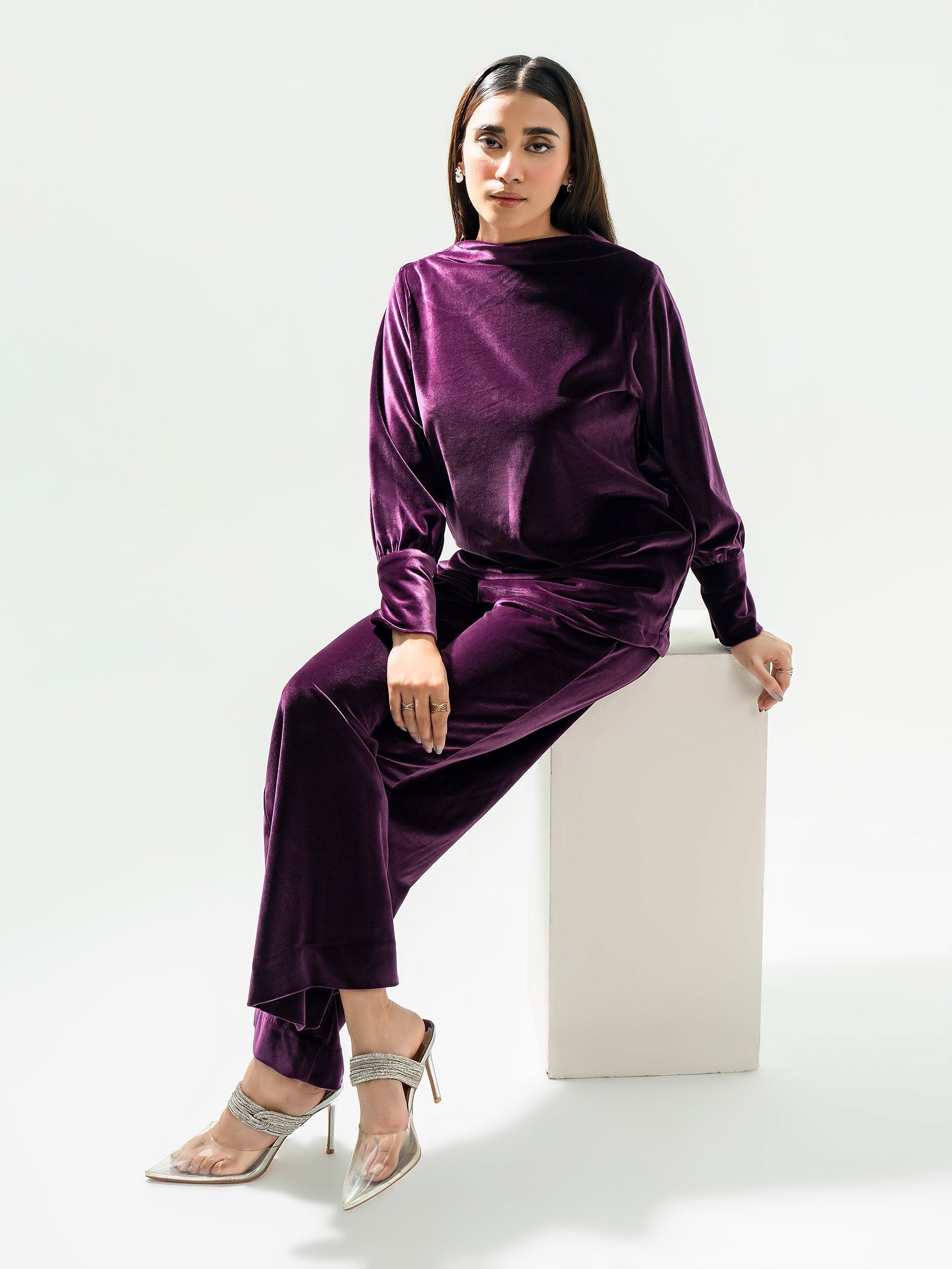 Lime Light | Velvet Pret | V-01 - Riwayat-e-Khas