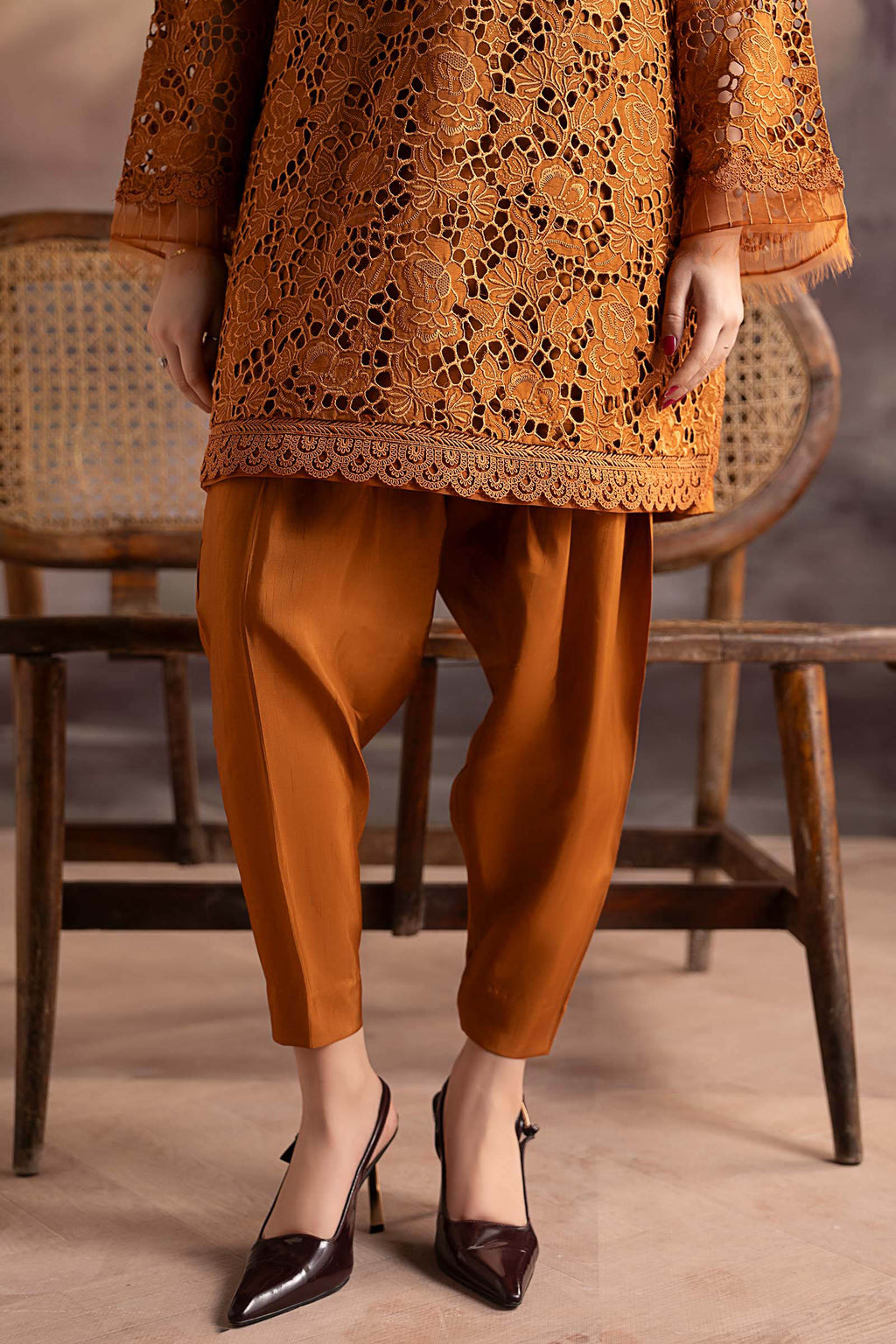 Maria B | Pre fall Dresses | MBS-W25-17 RU