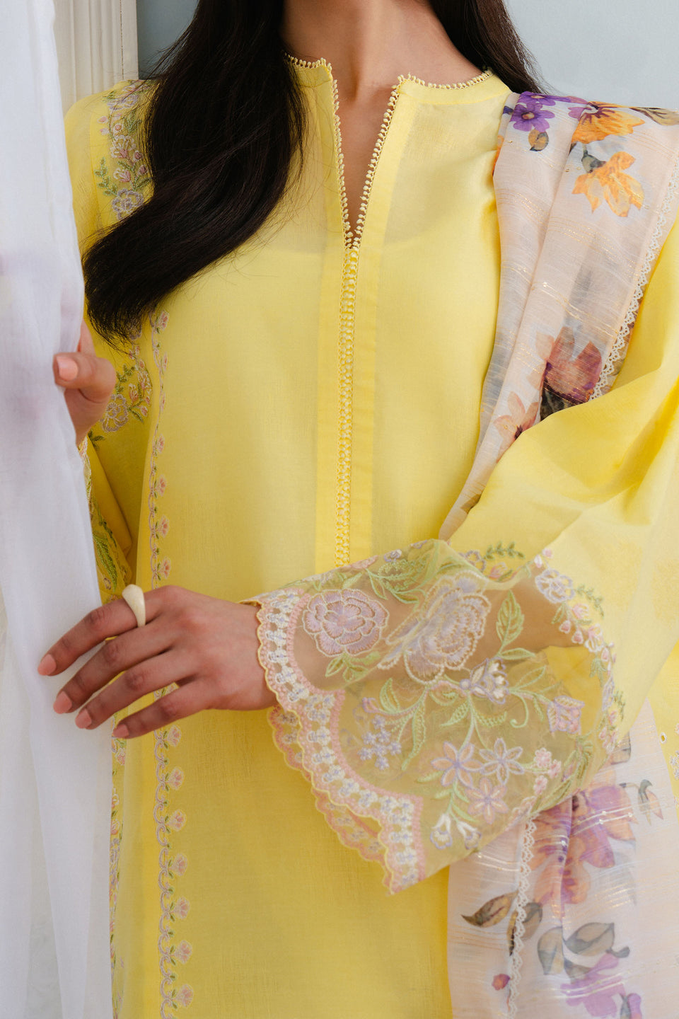 Zara Shahjahan | Coco Lawn 25 | MEADOW-8A - Riwayat-e-Khas
