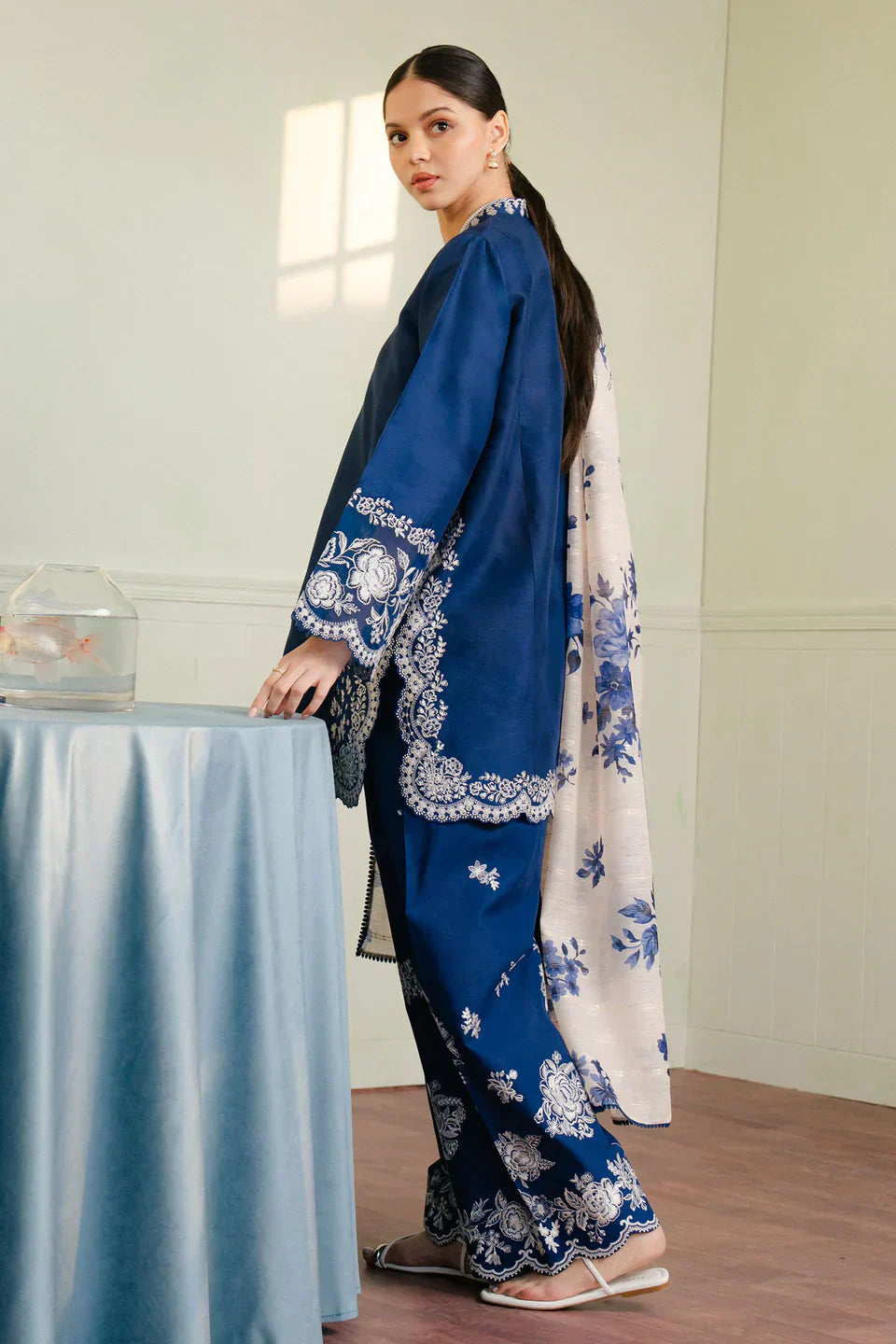 Zara Shahjahan | Coco Lawn 25 | MEADOW-8B - Riwayat-e-Khas