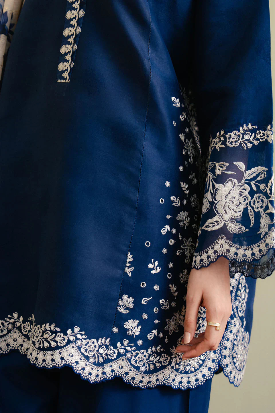 Zara Shahjahan | Coco Lawn 25 | MEADOW-8B - Riwayat-e-Khas
