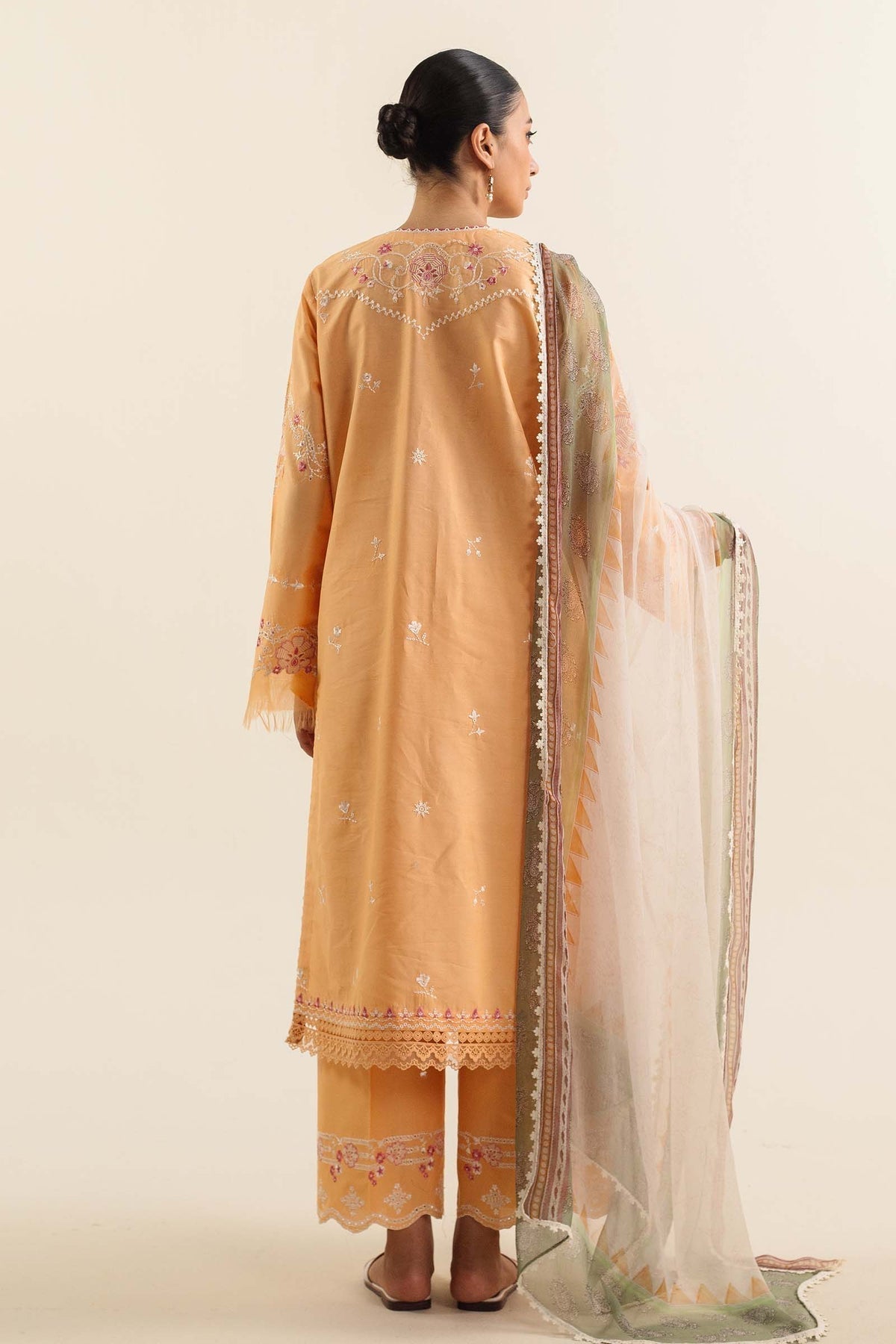 Zara Shahjahan | Coco Lawn Vol 2 | MIRA-8B - Riwayat-e-Khas