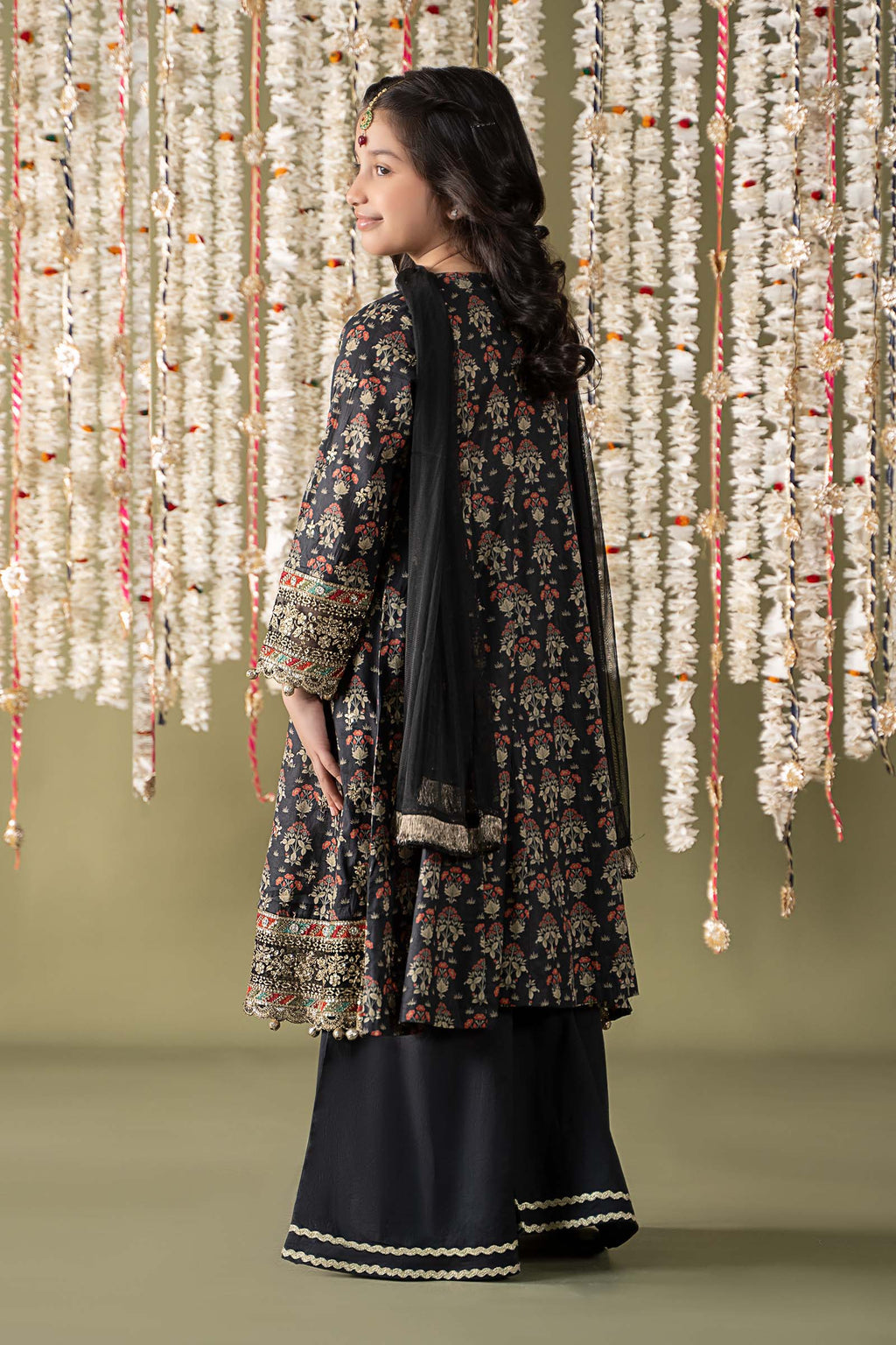 Maria B | 3 Piece Embroidered Lawn Suit | MKD-EF25-05 - Libasekhas