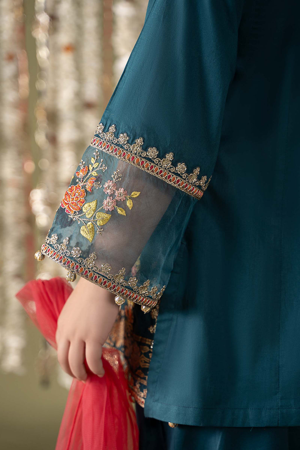 Maria B | 3 Piece Embroidered Lawn Suit | MKD-EF25-24 - Libasekhas