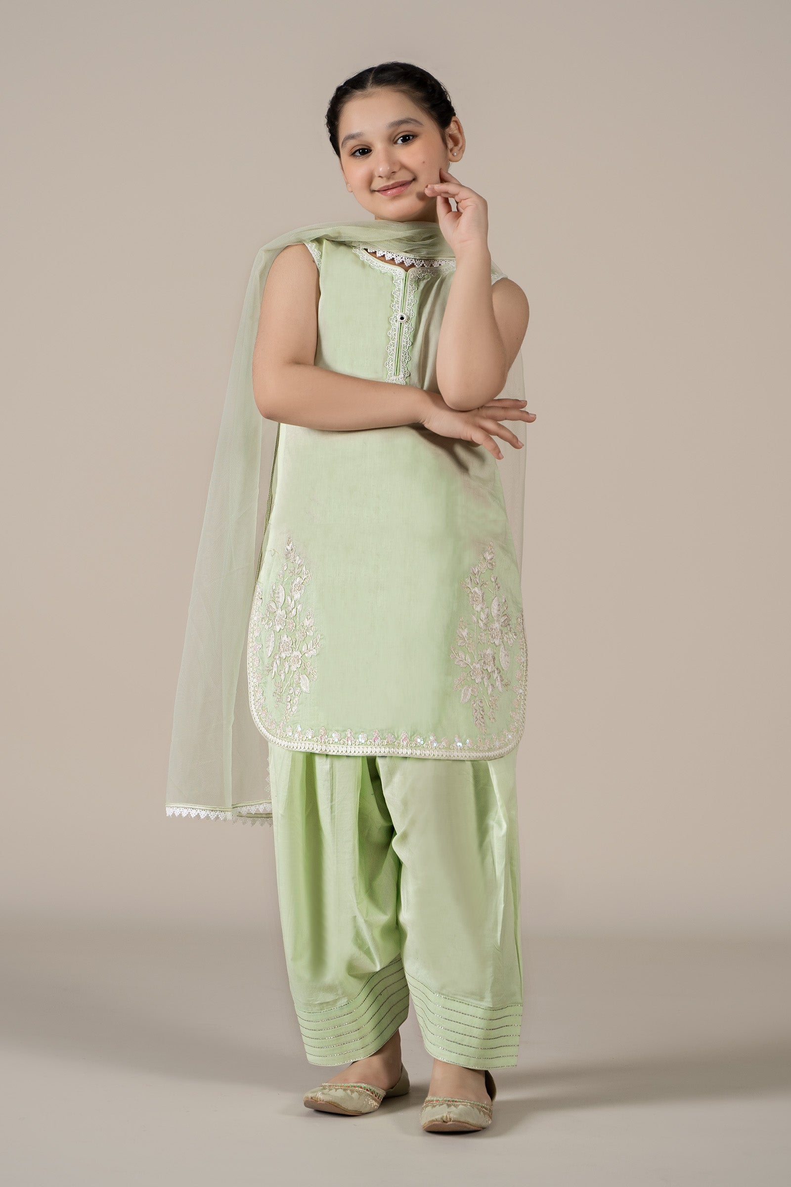 Maria B | 3 Piece Embroidered Lawn Suit | MKD-EF25-60 - Libasekhas