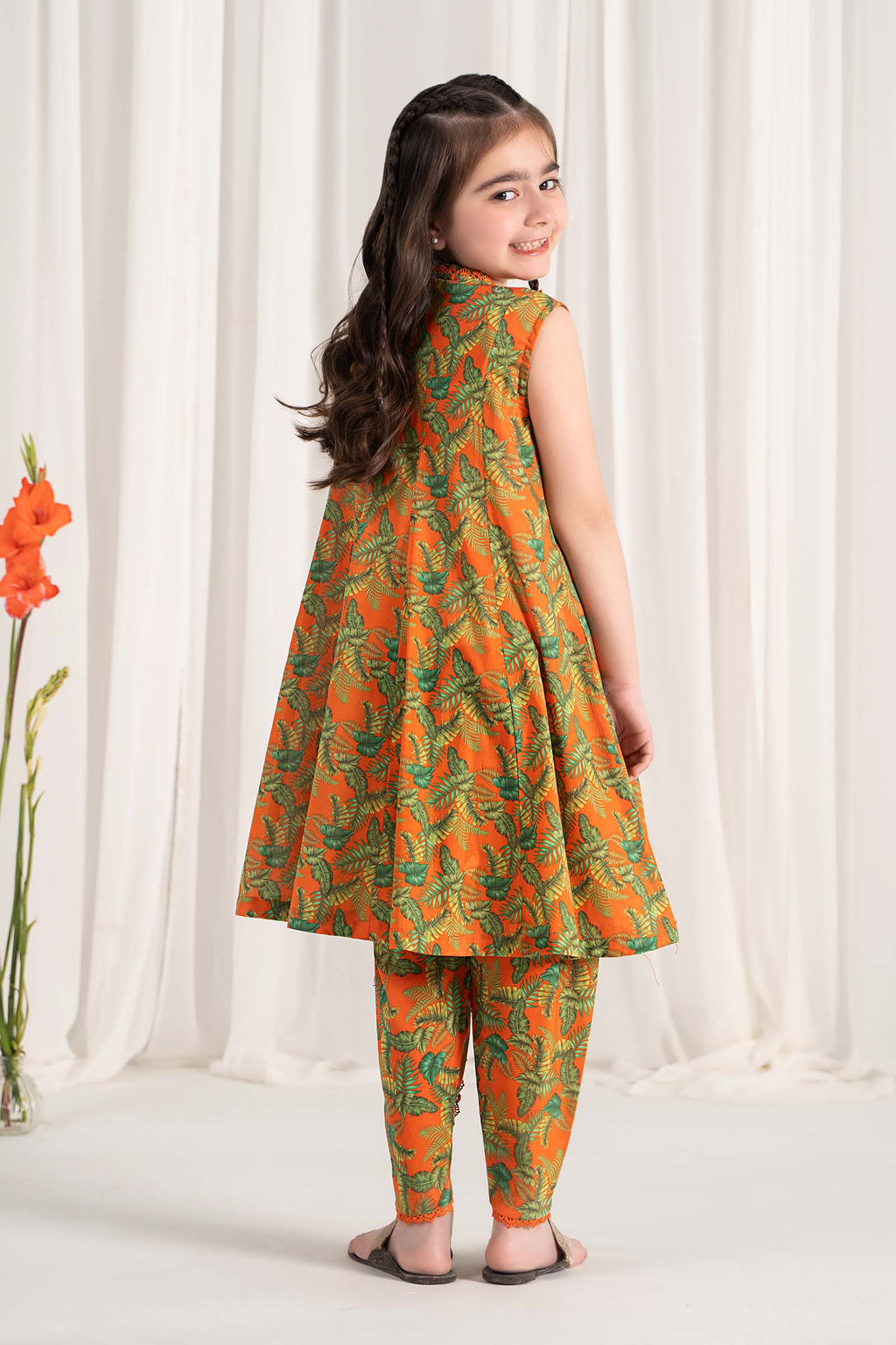 Maria B | 2 Piece Printed Lawn Suit | MKD-EF25-68 - Libasekhas