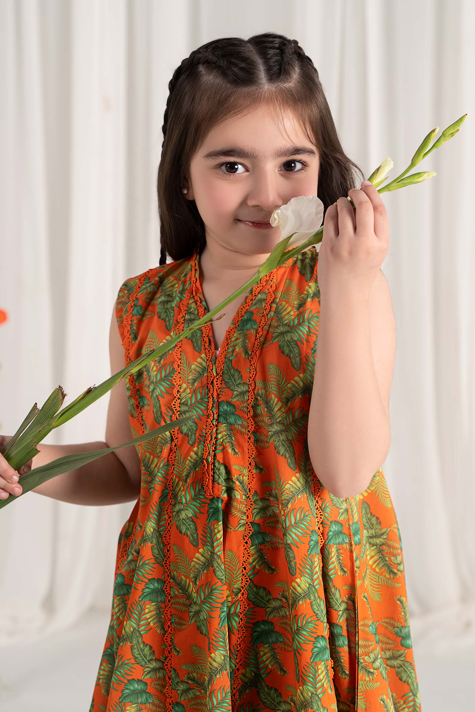 Maria B | 2 Piece Printed Lawn Suit | MKD-EF25-68 - Libasekhas