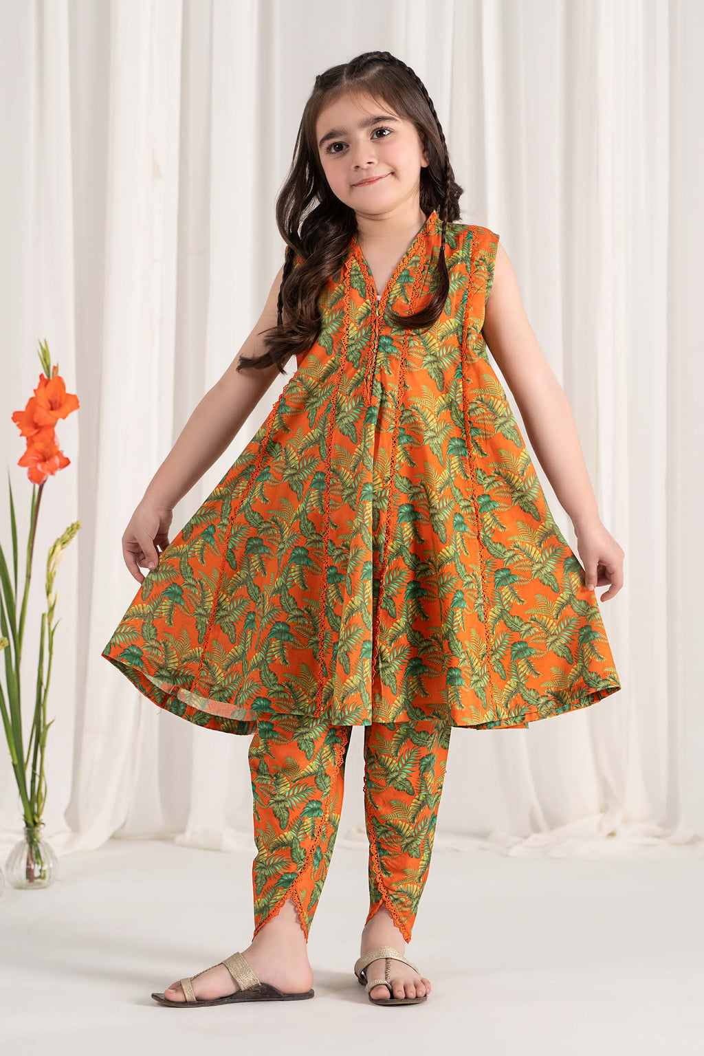 Maria B | 2 Piece Printed Lawn Suit | MKD-EF25-68 - Libasekhas
