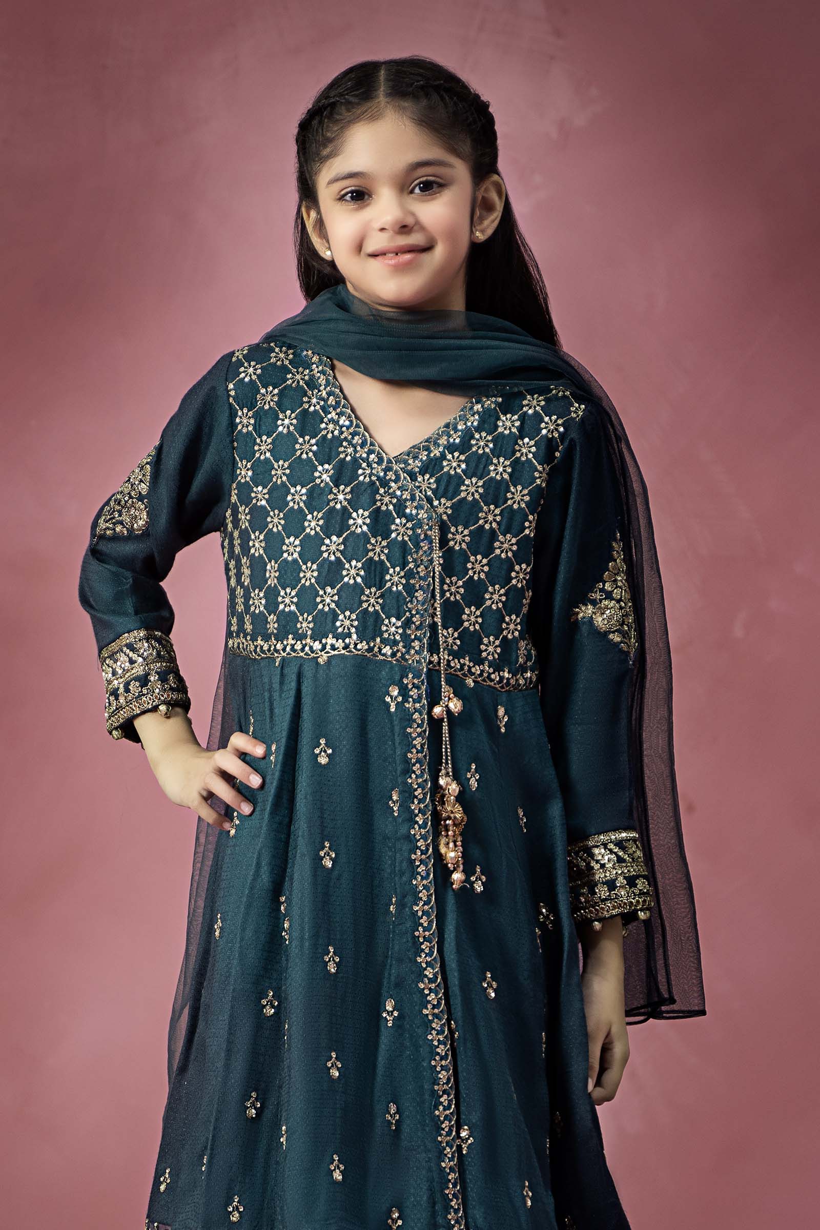 Maria B | 3 Piece Embroidered Linen Suit | MKD-W24-02 - Libasekhas