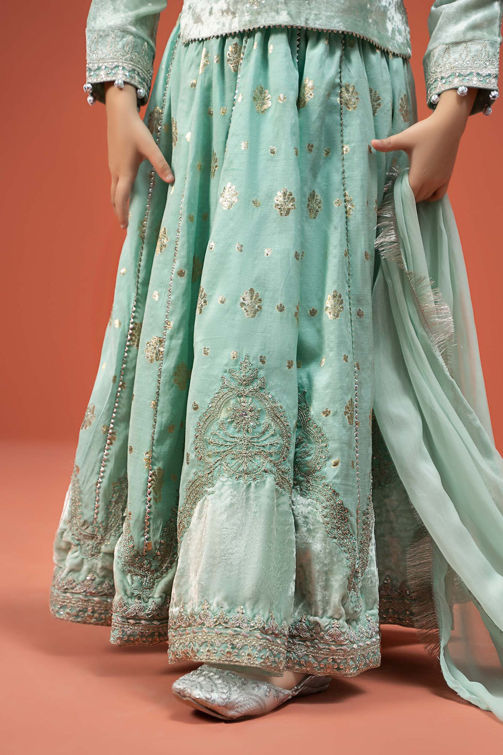 Maria B | 3 Piece Embroidered Velvet Suit | MKS-W24-14 - Libasekhas