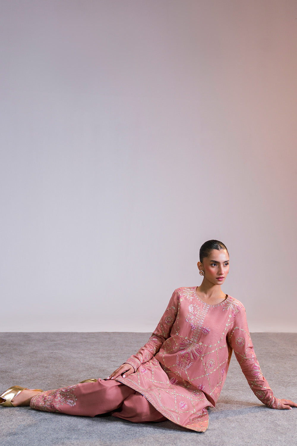 Maryum N Maria | MNM Luxe | NAOMI - Riwayat e Khas