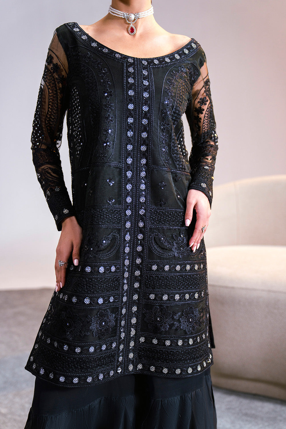 Maryum N Maria | MNM Luxe | RHEA - Riwayat e Khas