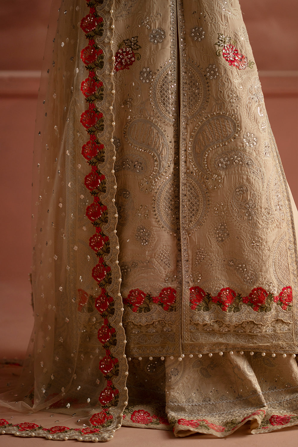 Maryum N Maria | Wedding Edit | ENGAGEMENT HUES - Riwayat e Khas