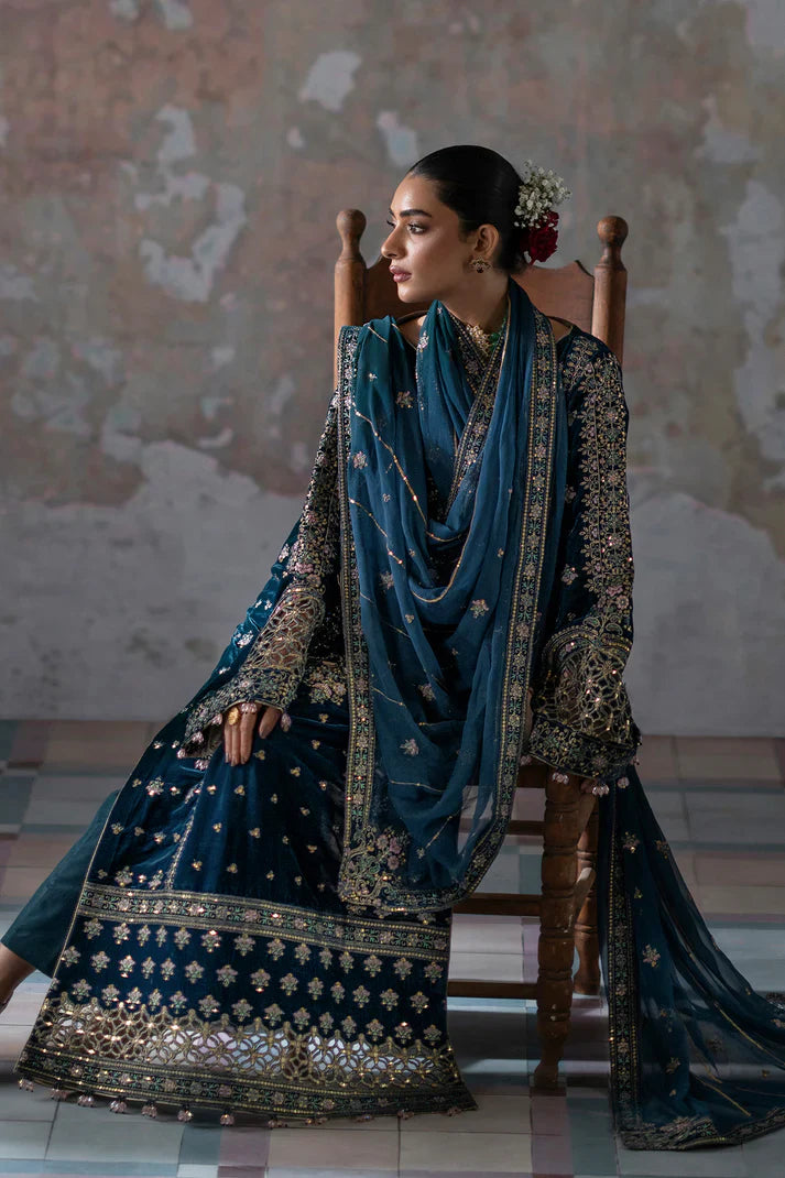Emaan Adeel | Zarposh Velvet Collection | Meher