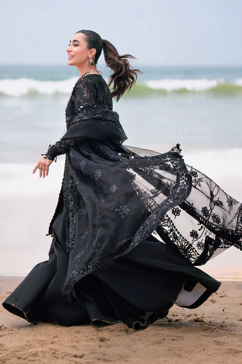 Emaan Adeel | Kamari Reveuse Wedding Formals | CASSANDRA - House Of Anaya