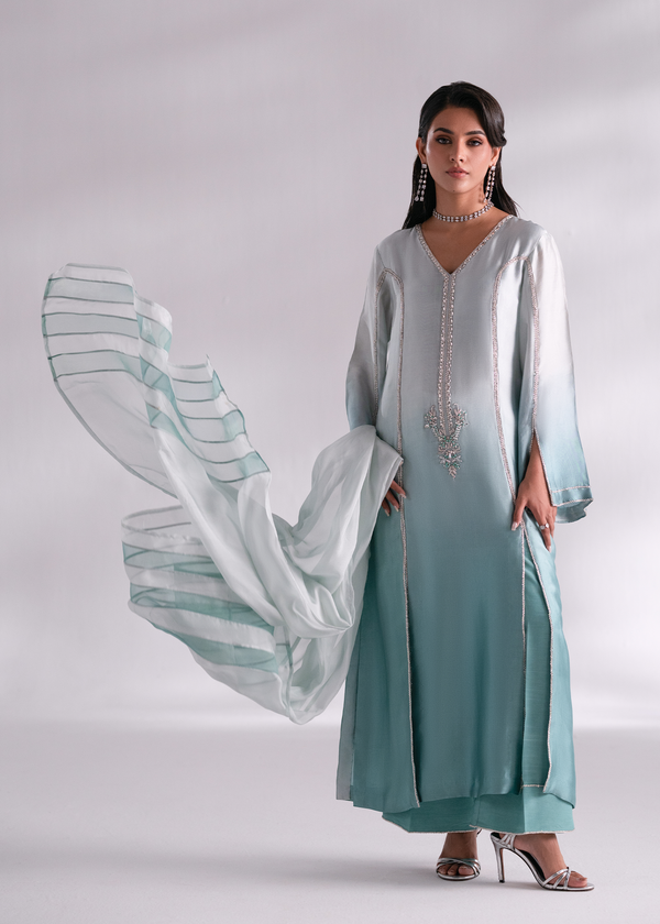 Mehak Yaqoob | Enchante The Luxe Edit | Crystal