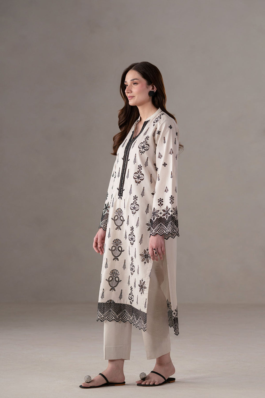 Akbar Aslam | Pret Lawn | Slate