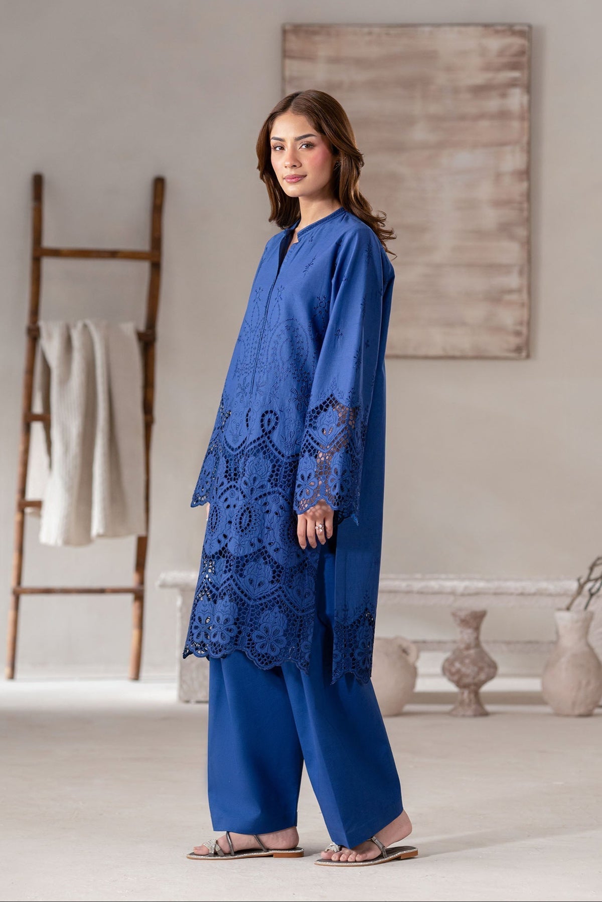 Akbar Aslam | Pret Lawn | Vanta
