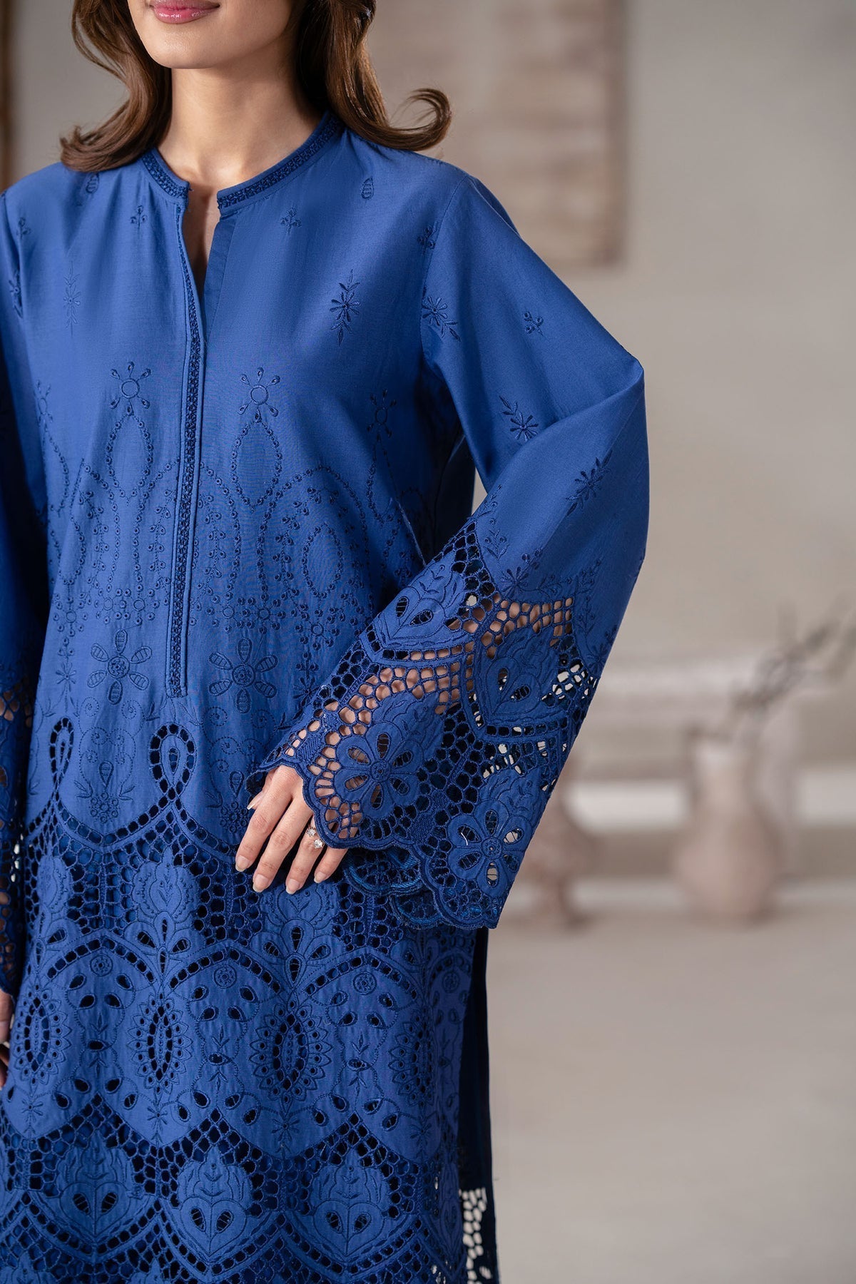 Akbar Aslam | Pret Lawn | Vanta