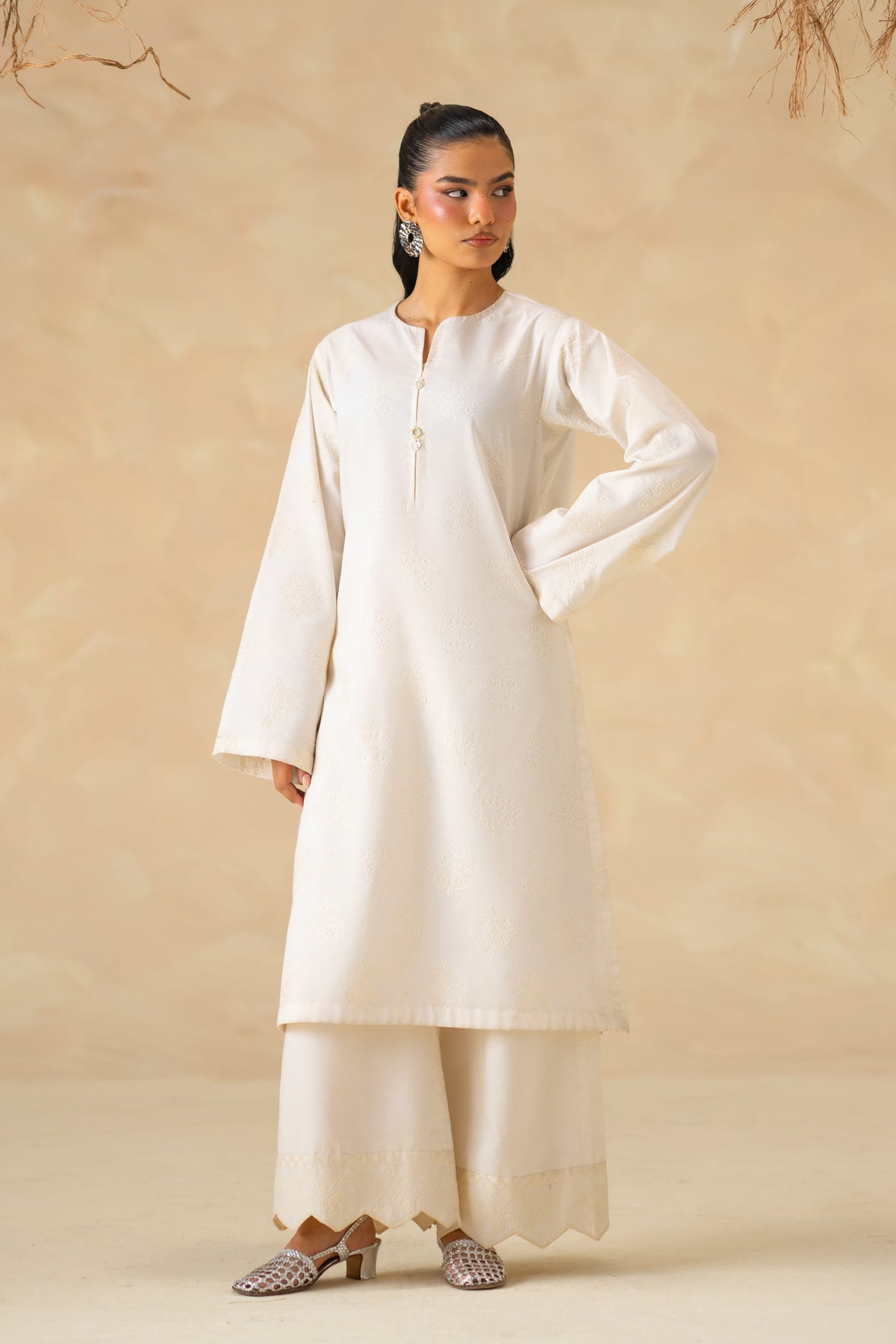 Akbar Aslam | Pret Lawn | Eden