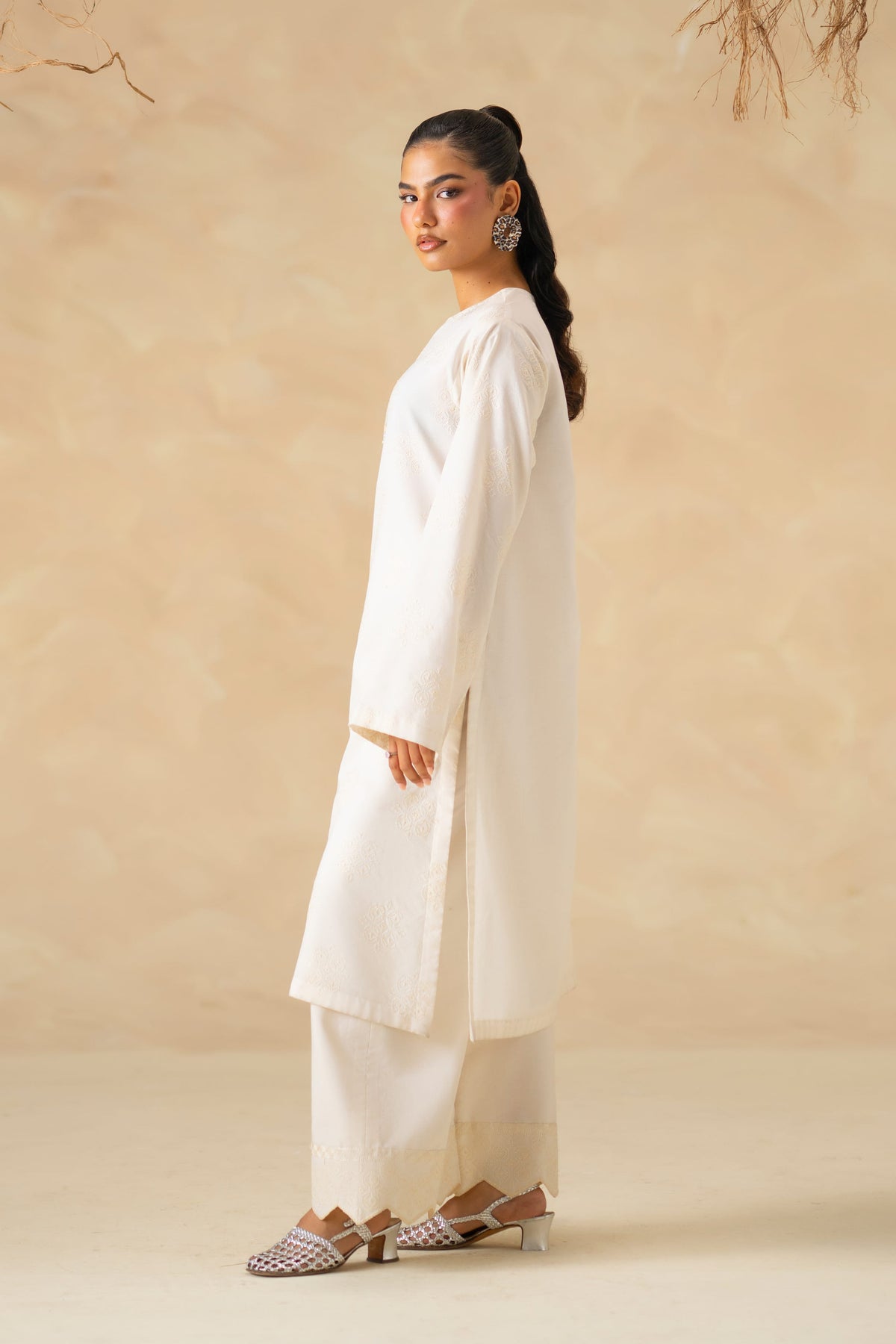 Akbar Aslam | Pret Lawn | Eden