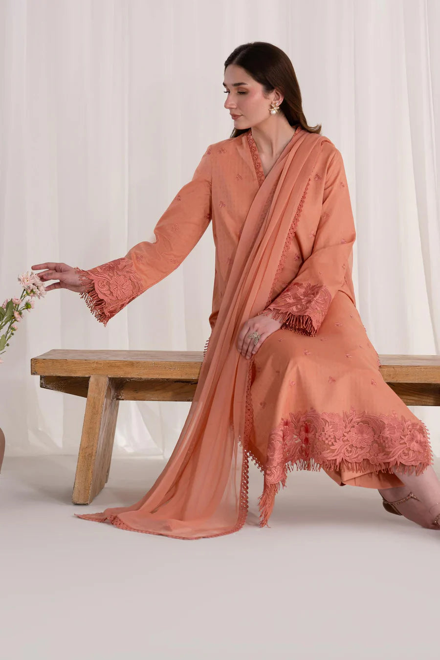 Akbar Aslam | Pret Lawn | Virelle