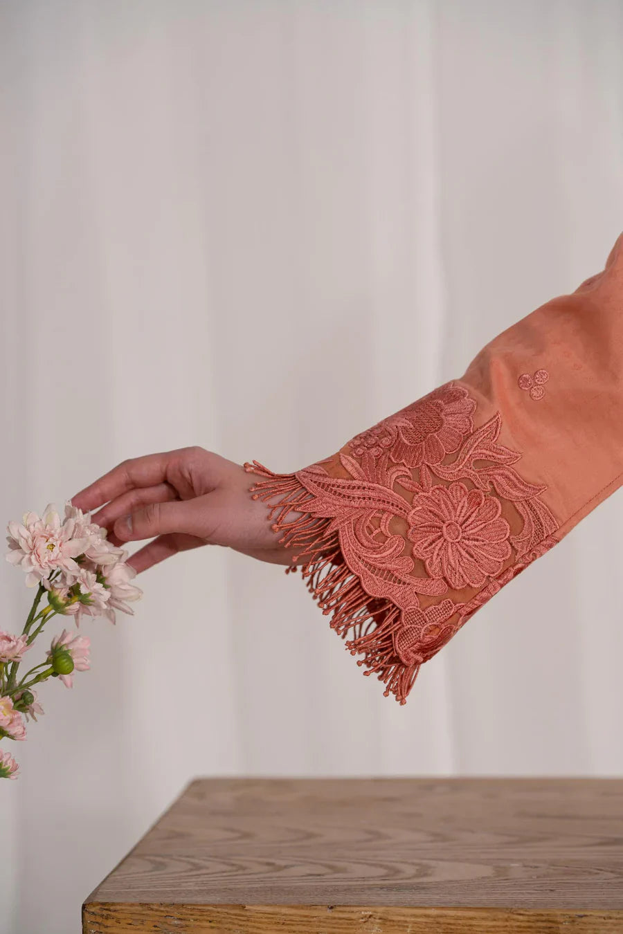Akbar Aslam | Pret Lawn | Virelle