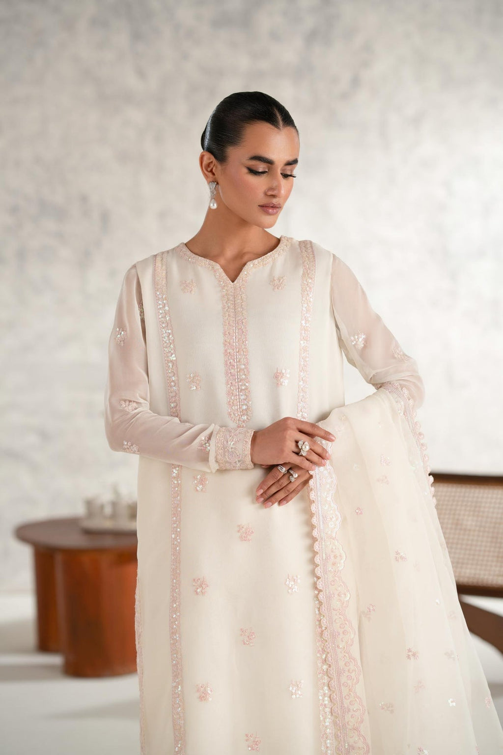 Akbar Aslam | Formal Pret | Mehr