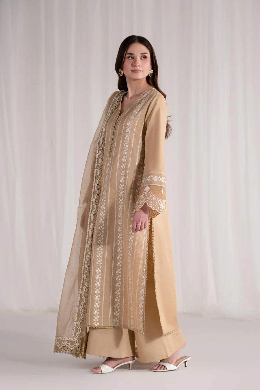 Akbar Aslam | Pret Lawn | Elaria