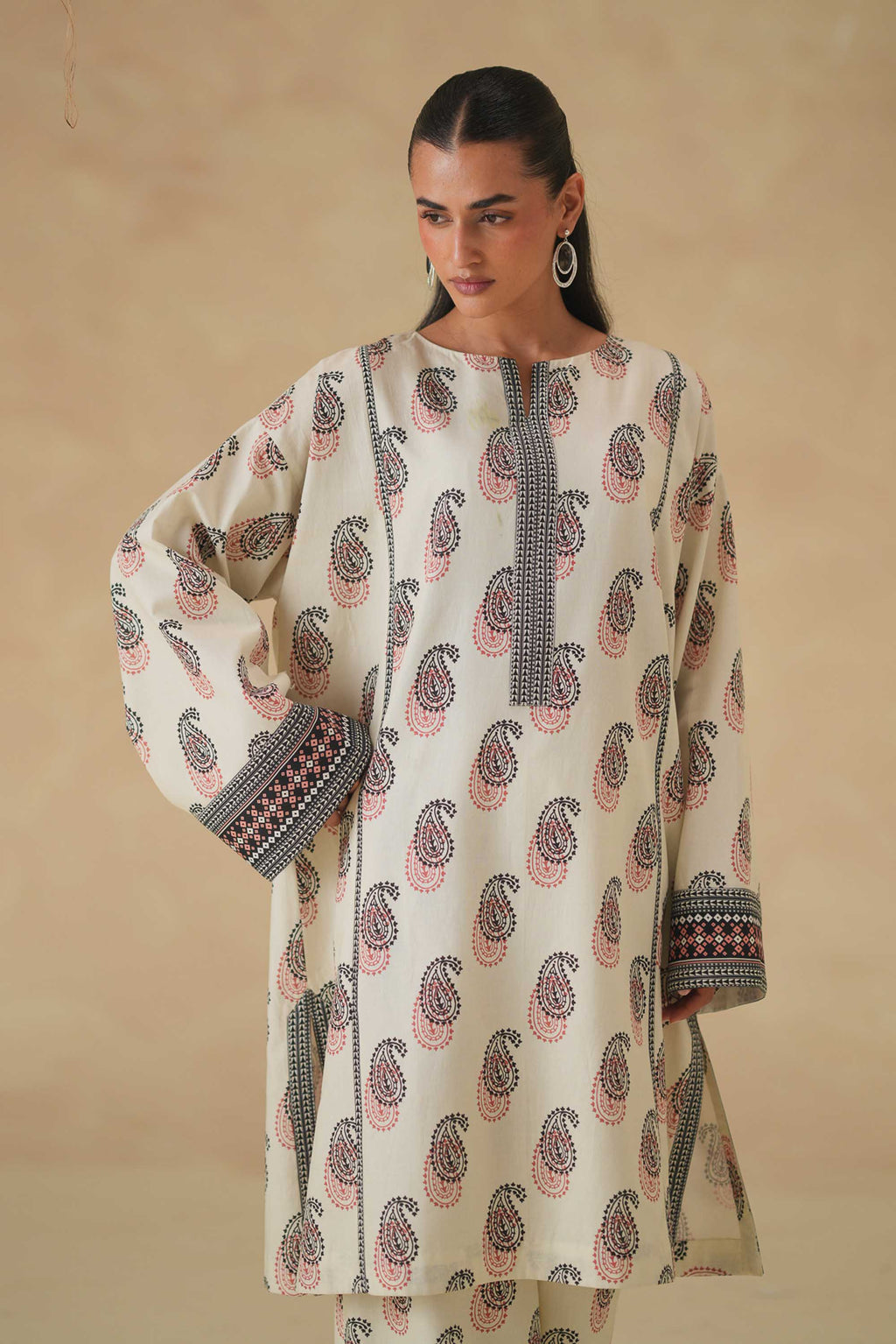 Akbar Aslam | Digital Print Lawn | Varo