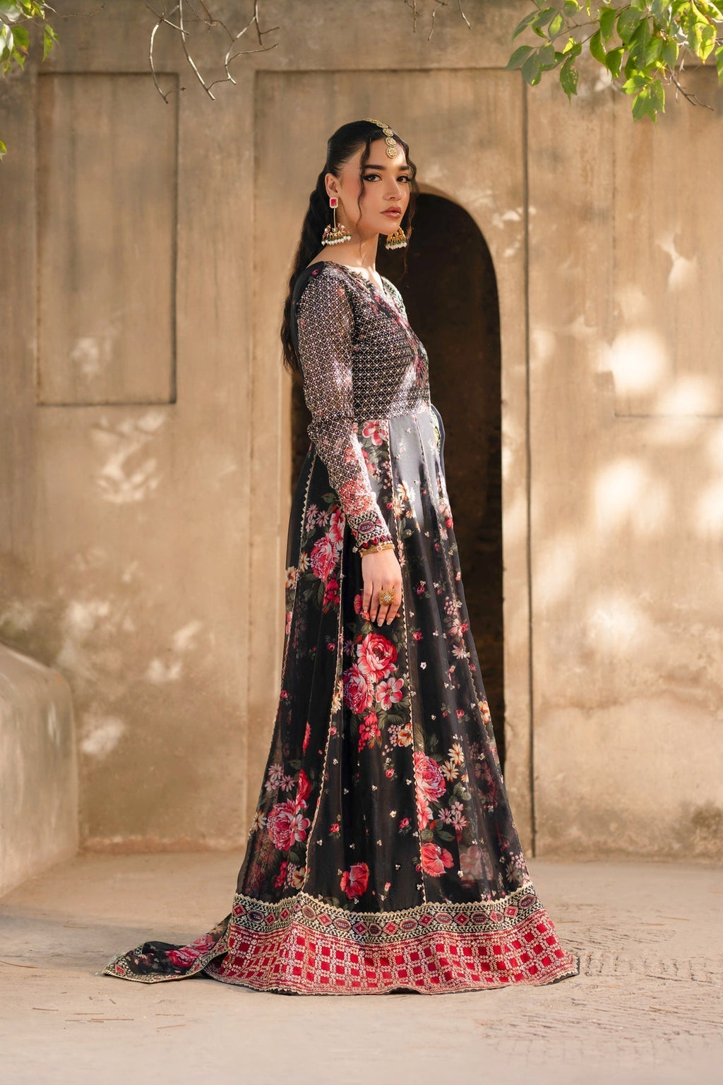 Xenia Formals | Ready to Wear | NAZNEEN