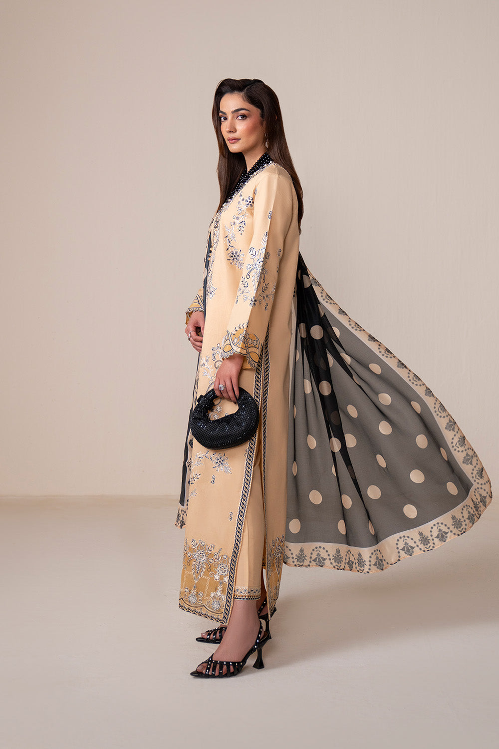 Maryum N Maria | Luxury Stitched | HARUNI - MSU0665