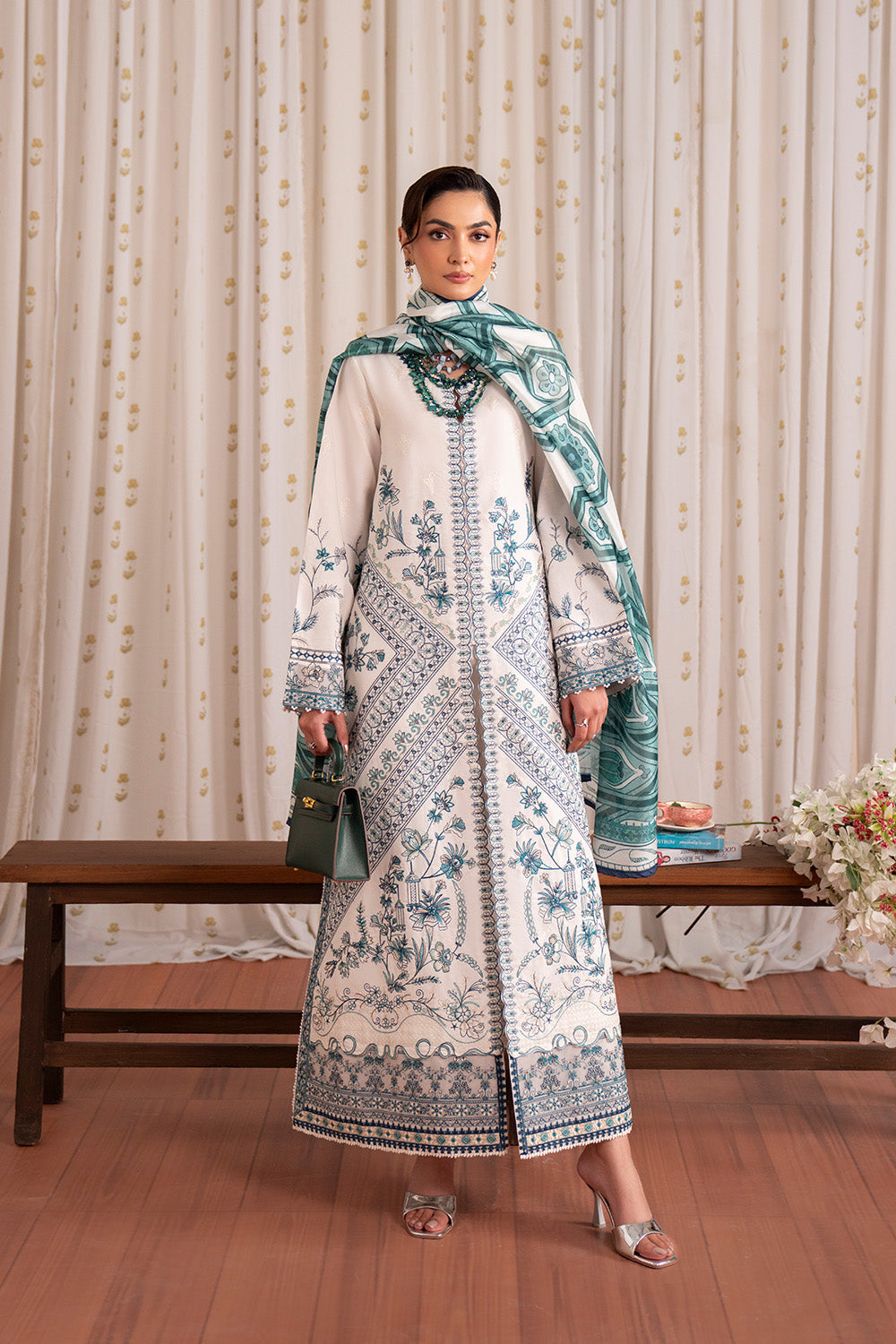 Maryum N Maria | Luxury Stitched | HIMAADRI - MSU0669