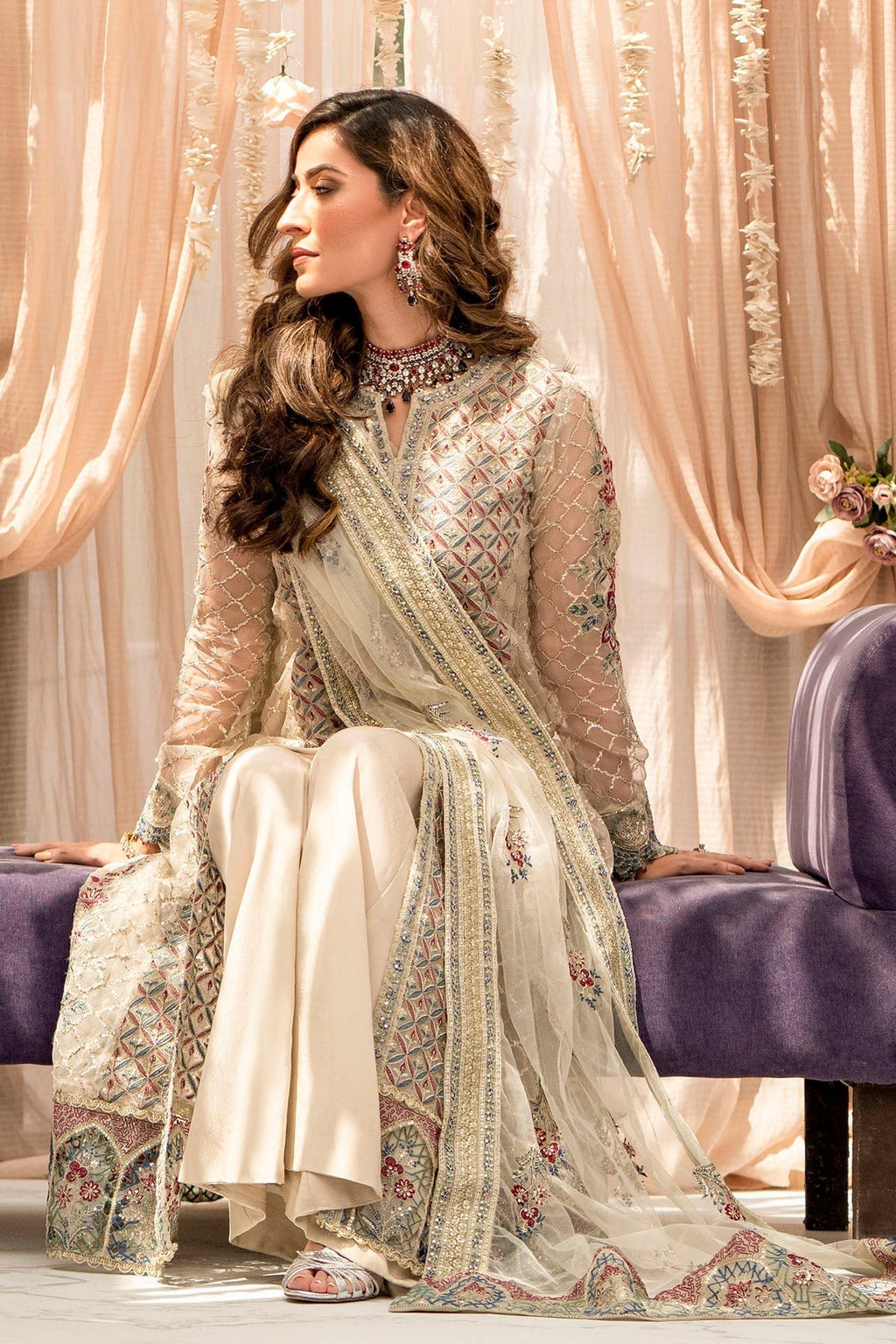 Motifz-4117-AMAYA EMBROIDERED ORGANZA - Riwayat-e-khas